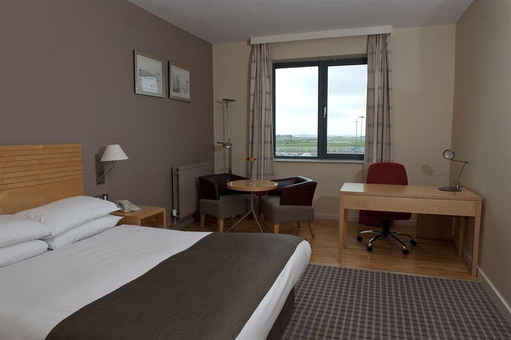 Cork Airport Hotel Exterior foto