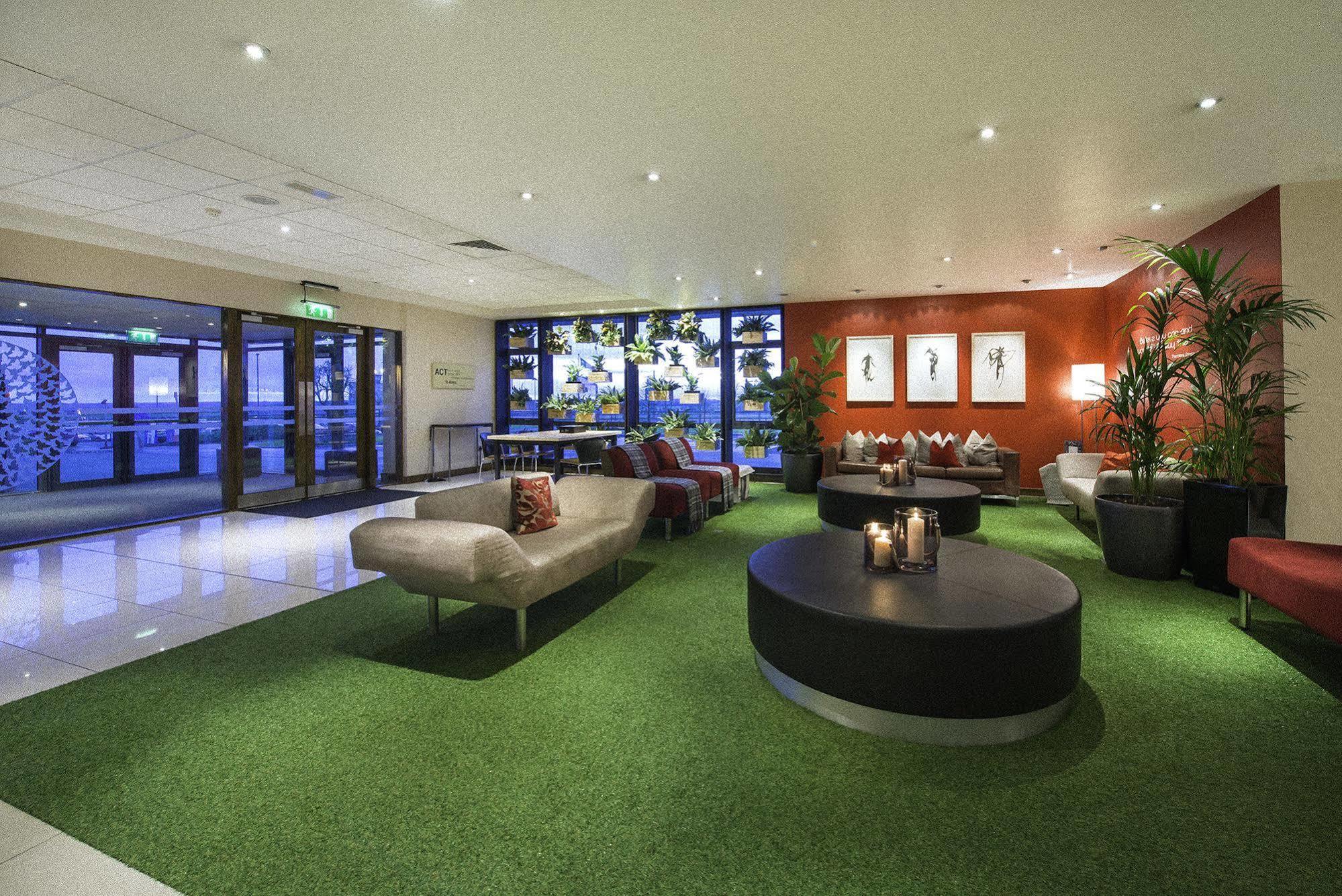 Cork Airport Hotel Exterior foto